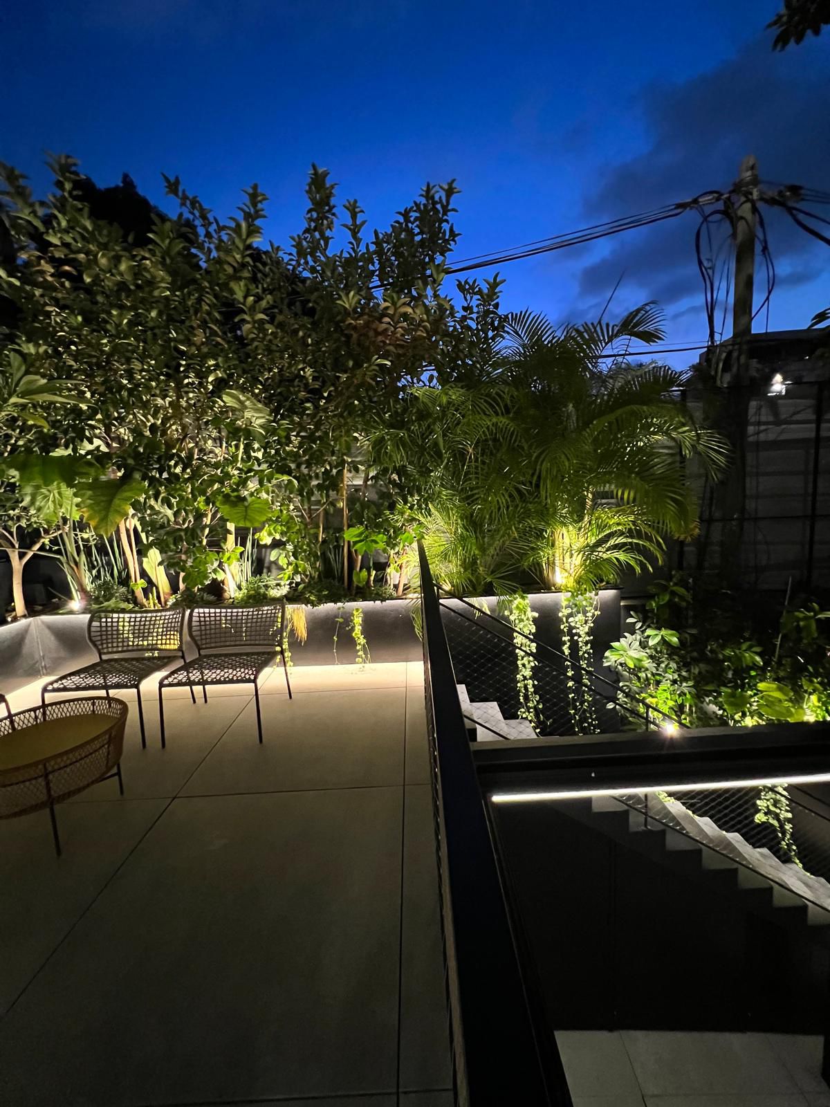 עיצוב חוץ עם ברזל